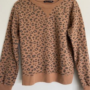 Abercrombie & Fitch leopard crew neck sweatshirt
